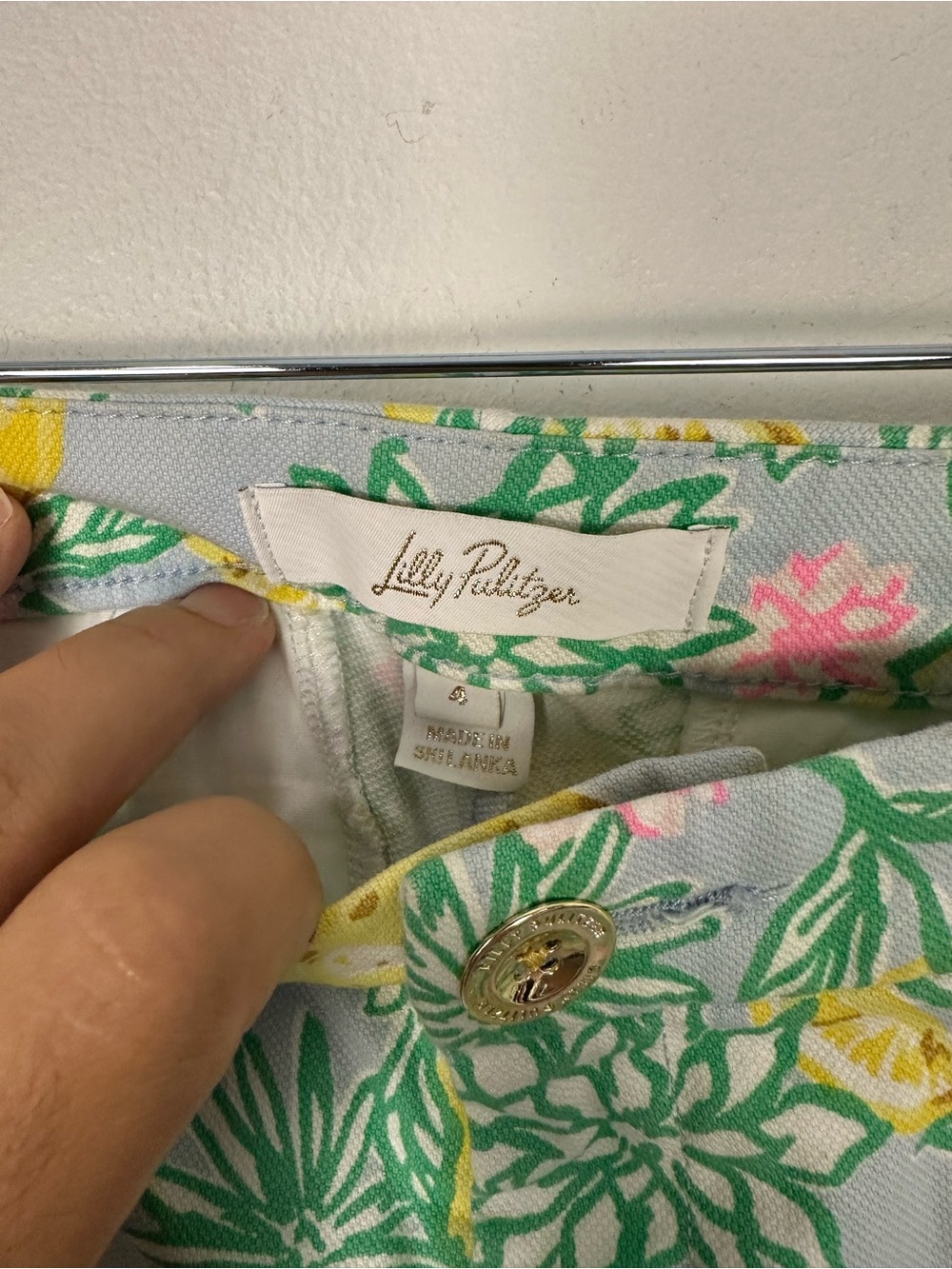 Lilly Pulitzer Low Rise The Buttercup Short Scallop Women’s Sz 4 - Picture 4 of 7